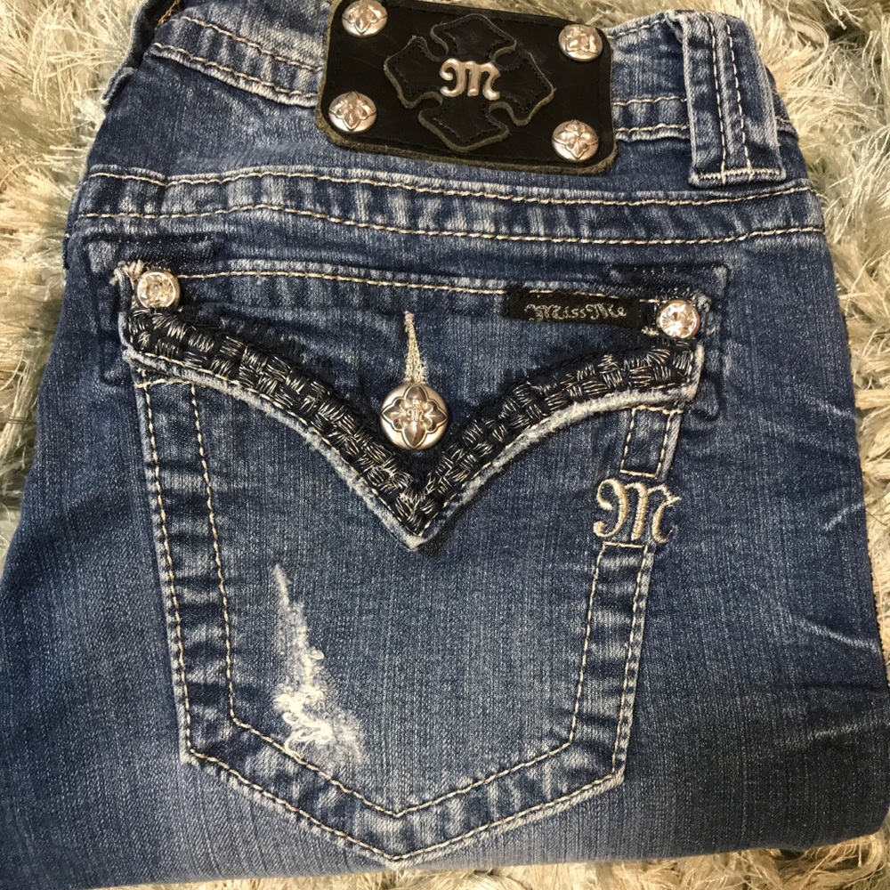 🦋🦋Miss Me Capris🦋🦋